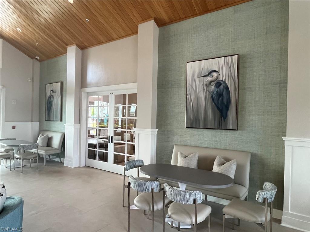 CORAL HARBOR - Residential