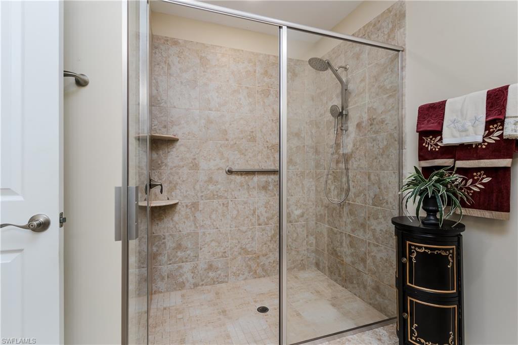 CORAL HARBOR - Residential