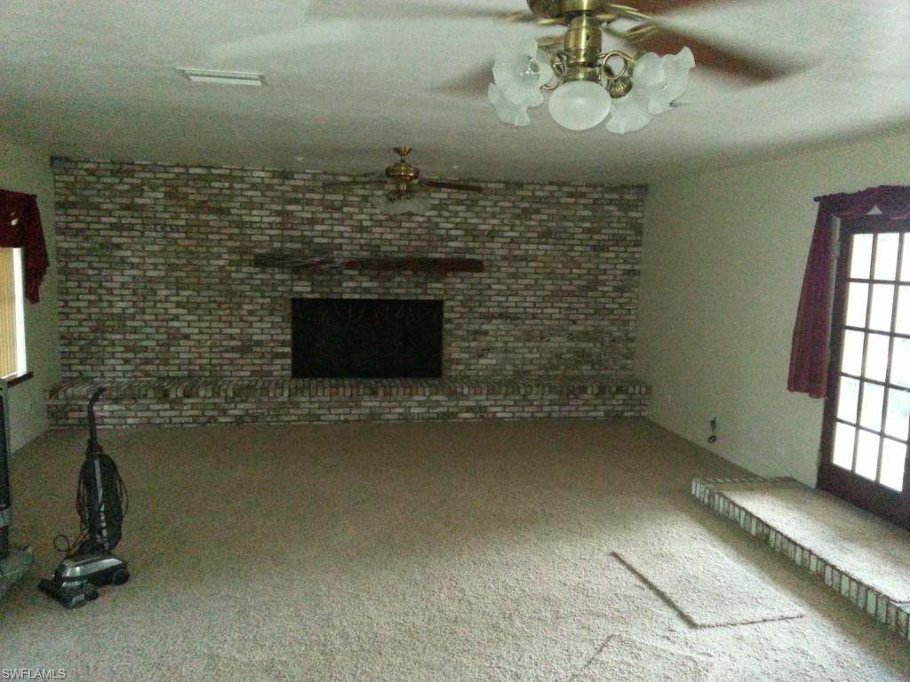 NORTH FORT MYERS PARK - Residential