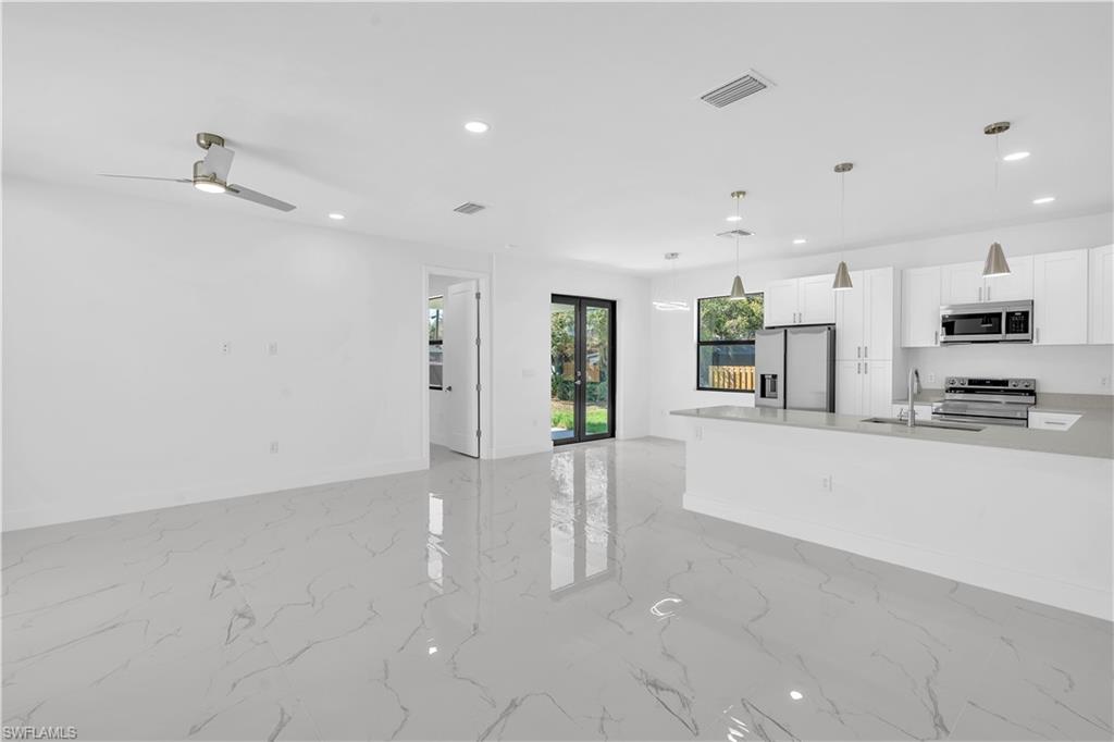 PORT CHARLOTTE - Residential