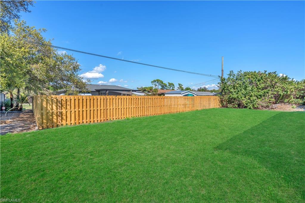 PORT CHARLOTTE - Residential