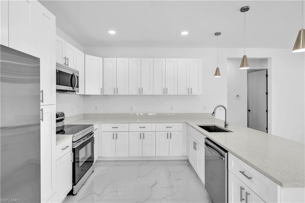 PORT CHARLOTTE - Residential