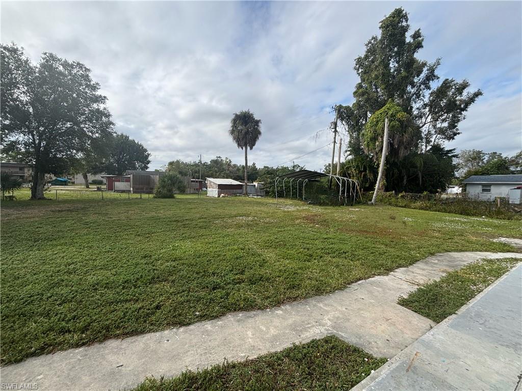 NORTH FORT MYERS - Residential Lease