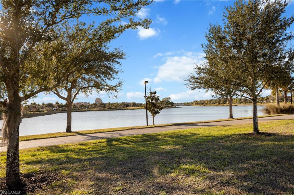 AVALON PARK - Residential