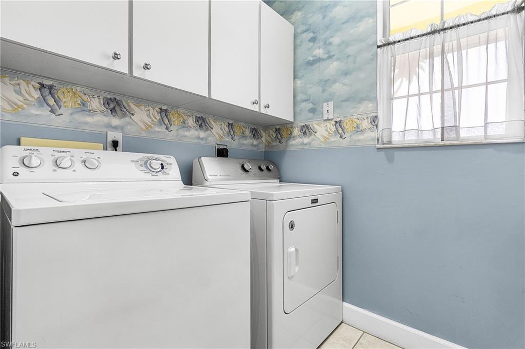 FORT MYERS SHORES - Residential