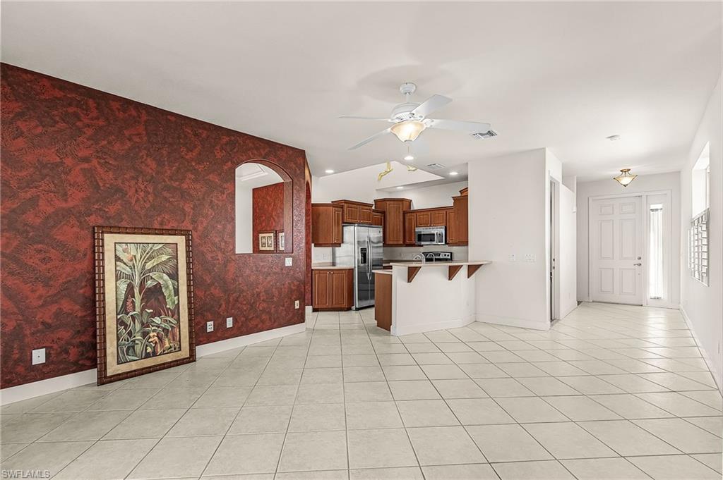 FORT MYERS SHORES - Residential