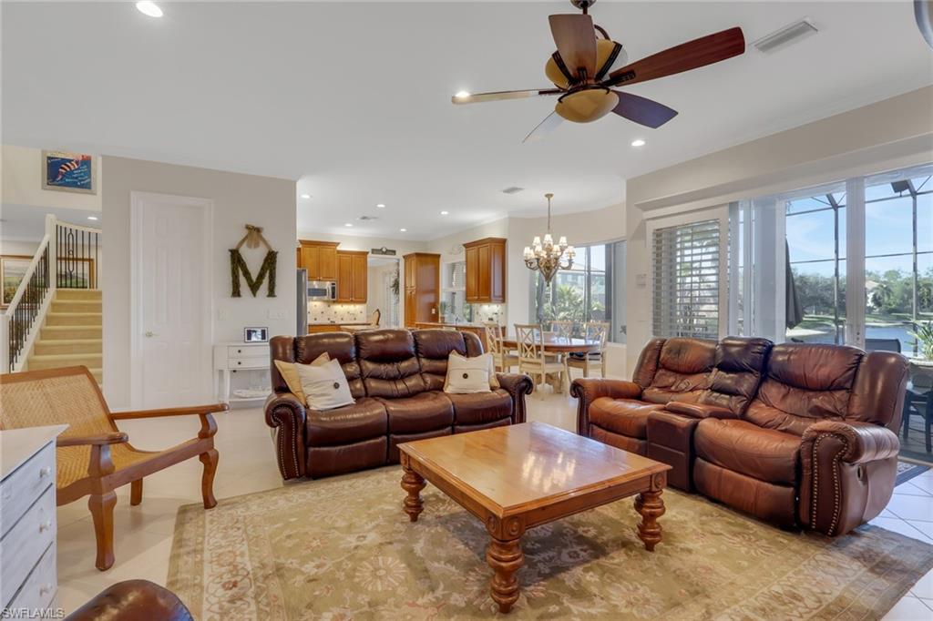 SATURNIA LAKES - Residential