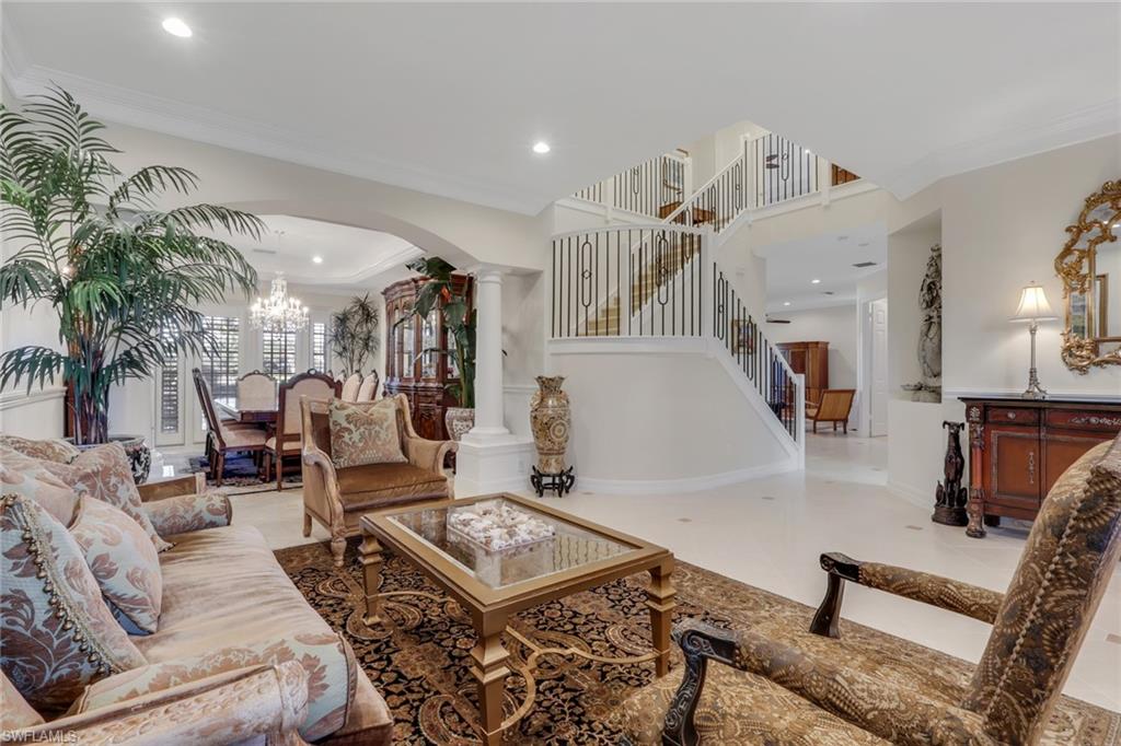 SATURNIA LAKES - Residential