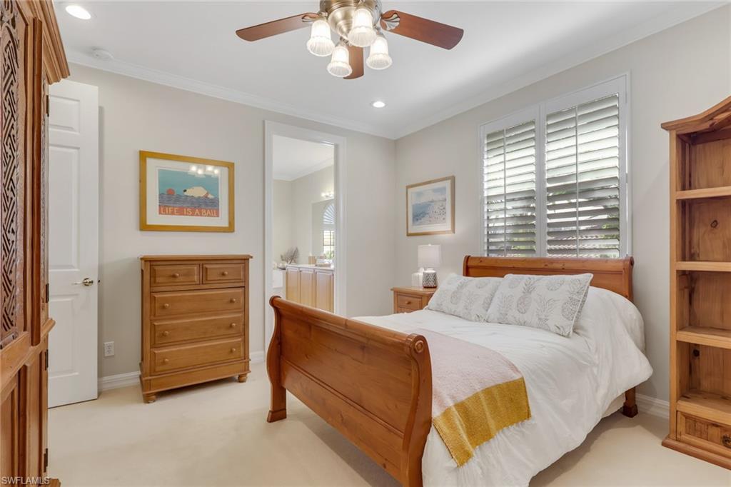 SATURNIA LAKES - Residential