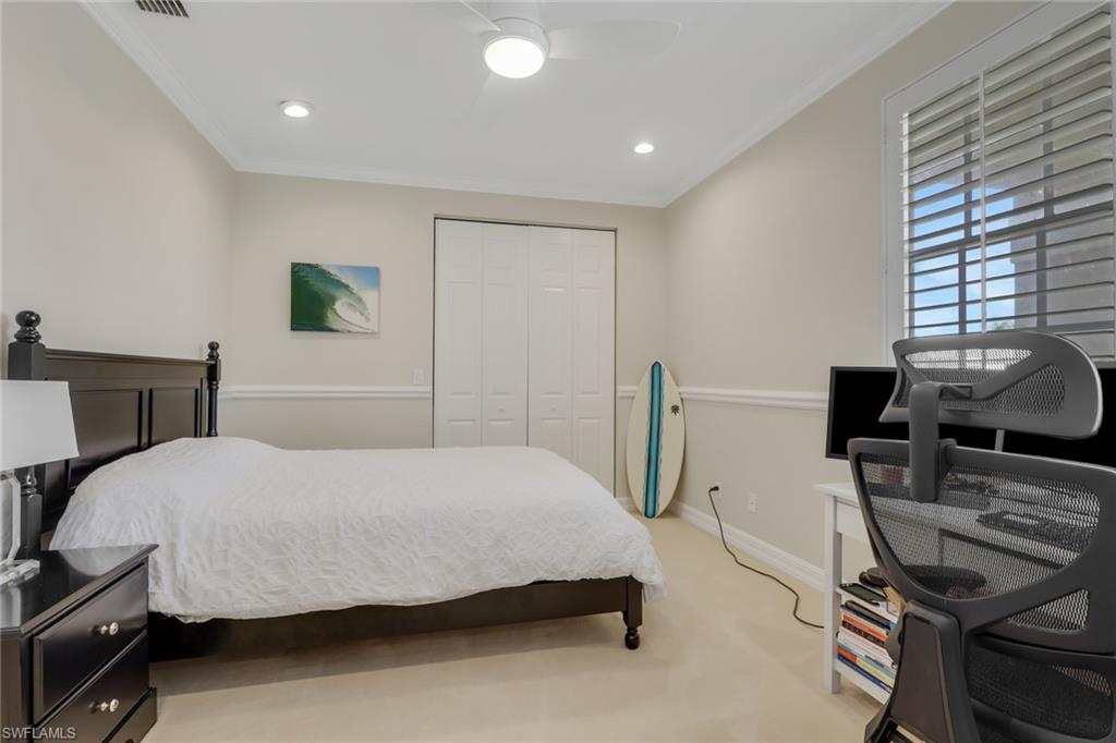 SATURNIA LAKES - Residential