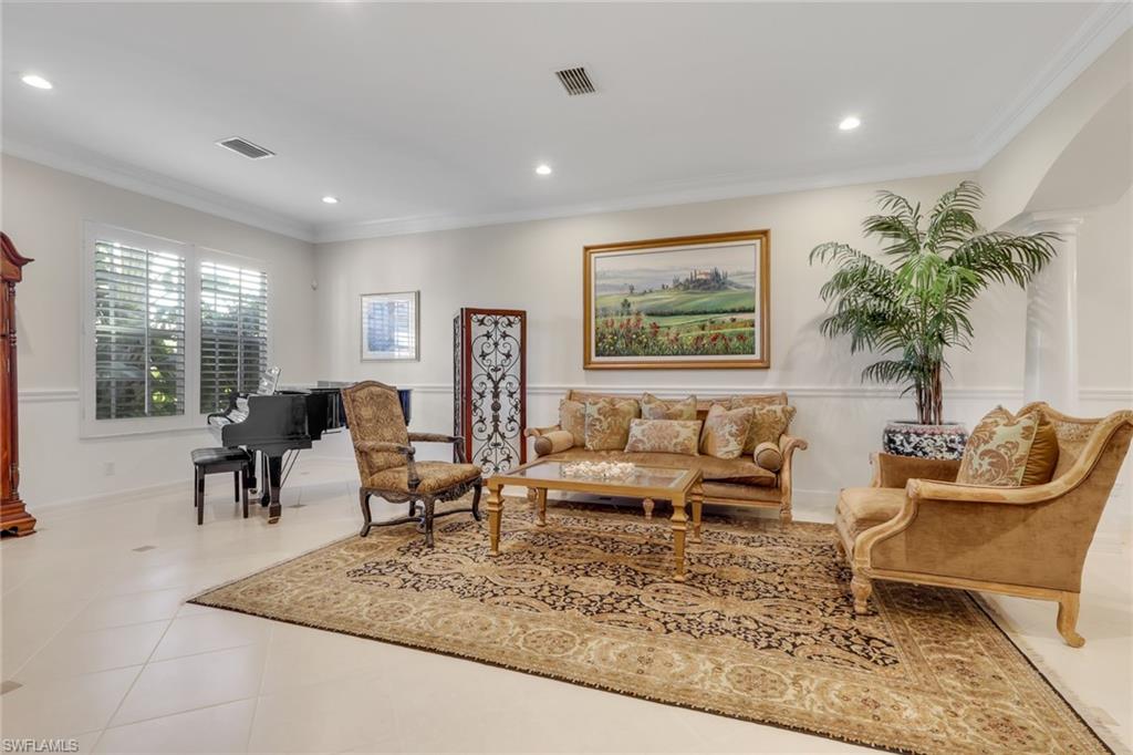 SATURNIA LAKES - Residential