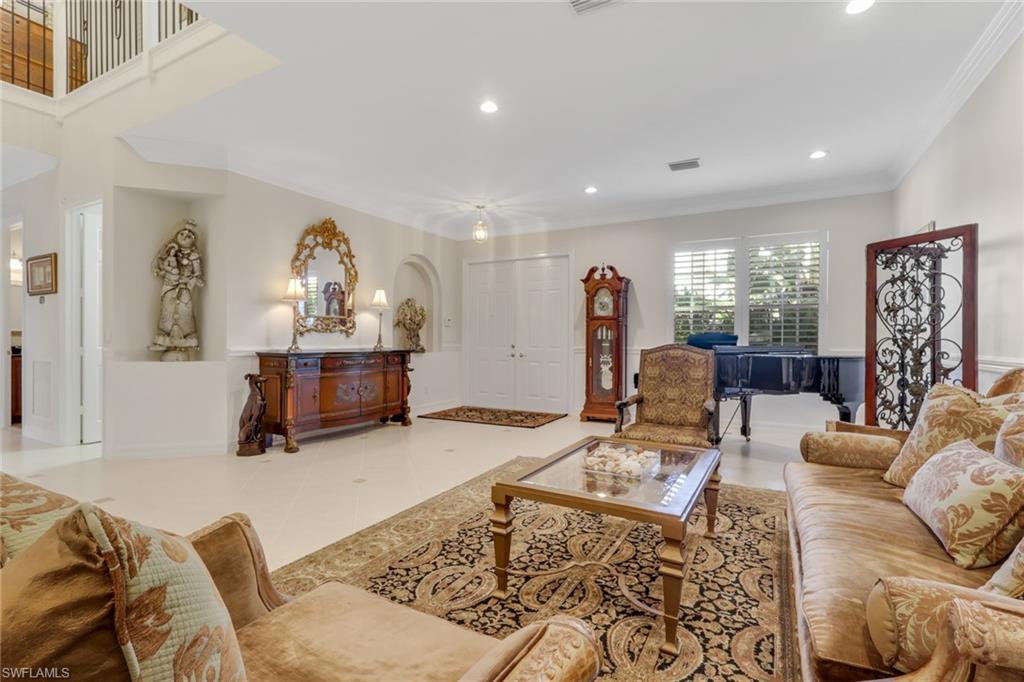 SATURNIA LAKES - Residential