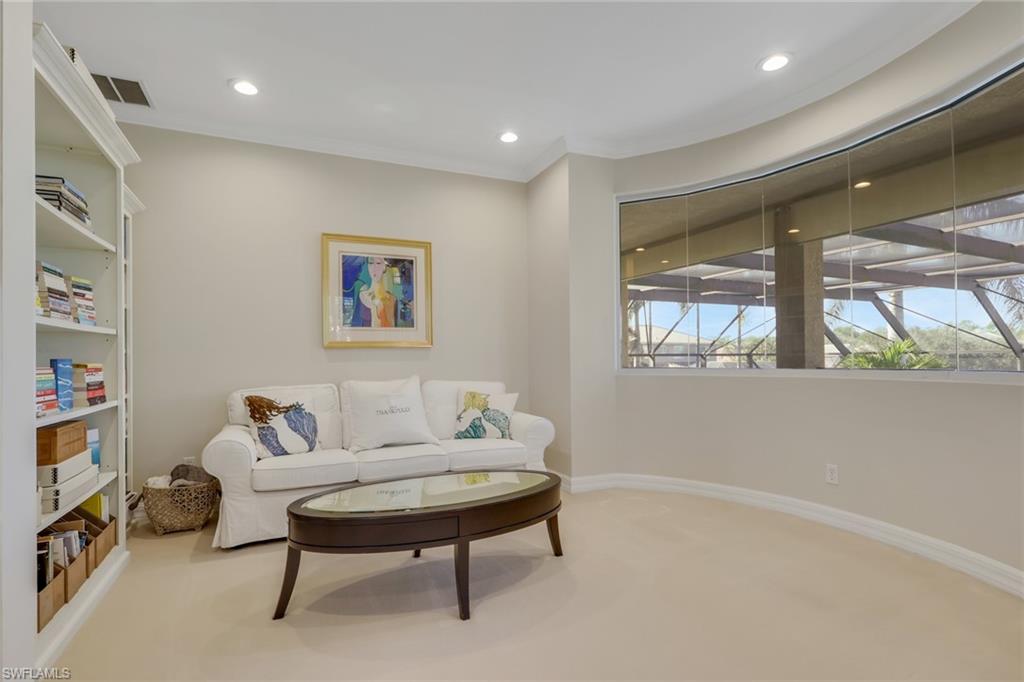 SATURNIA LAKES - Residential