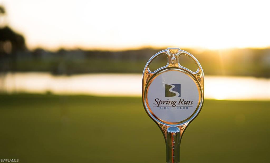 AUTUMN LAKE - Residential