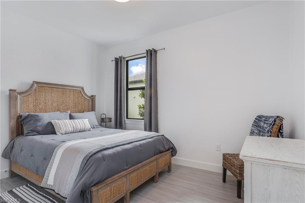 SOMERSET - Residential