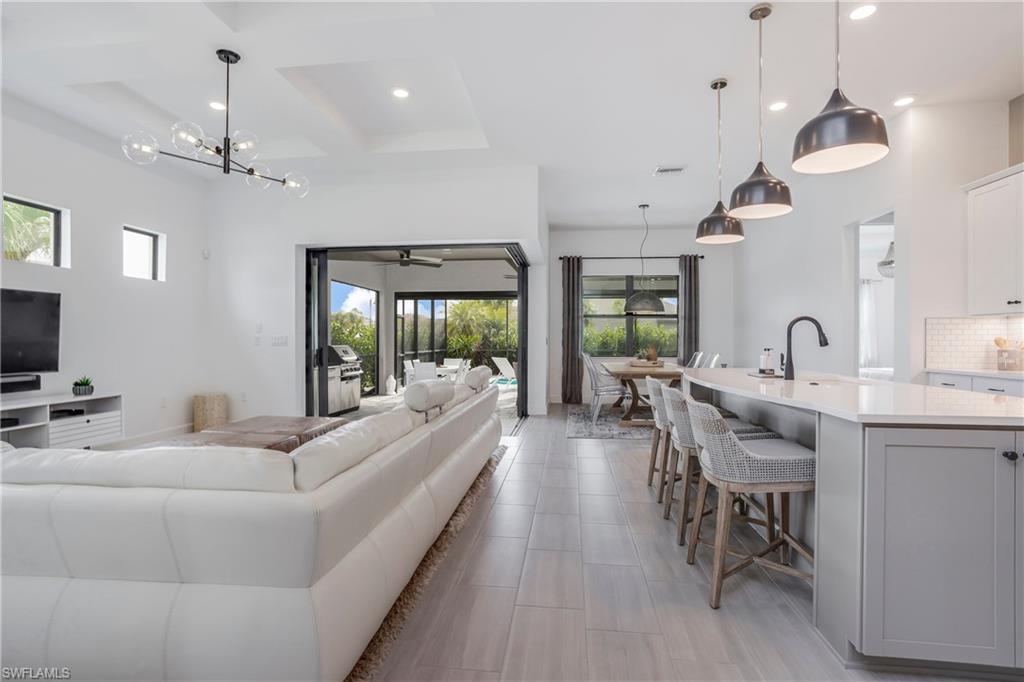 SOMERSET - Residential