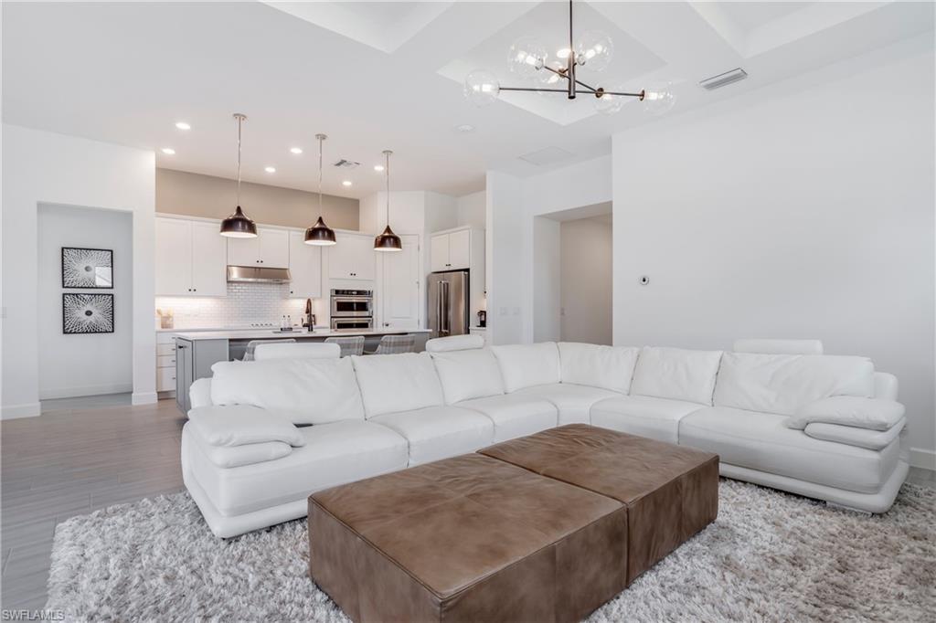 SOMERSET - Residential