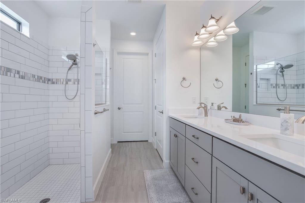 SOMERSET - Residential