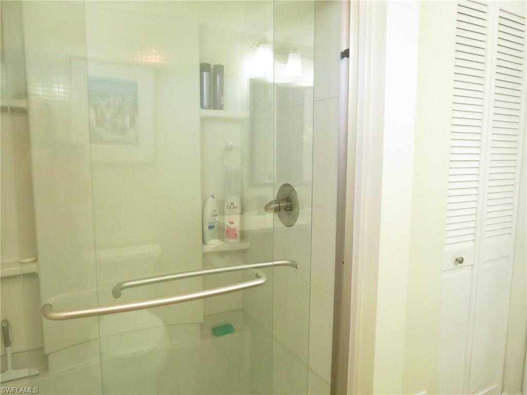 GRANADA LAKES ADULT  RV RESORT - Residential