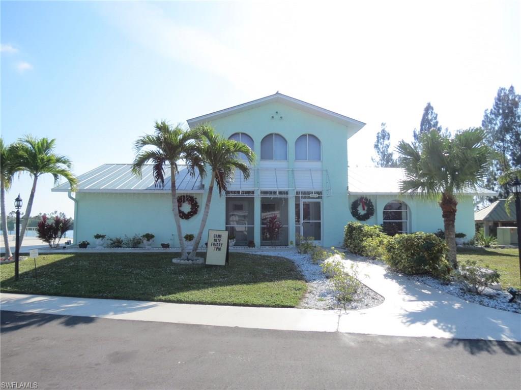 GRANADA LAKES ADULT  RV RESORT - Residential