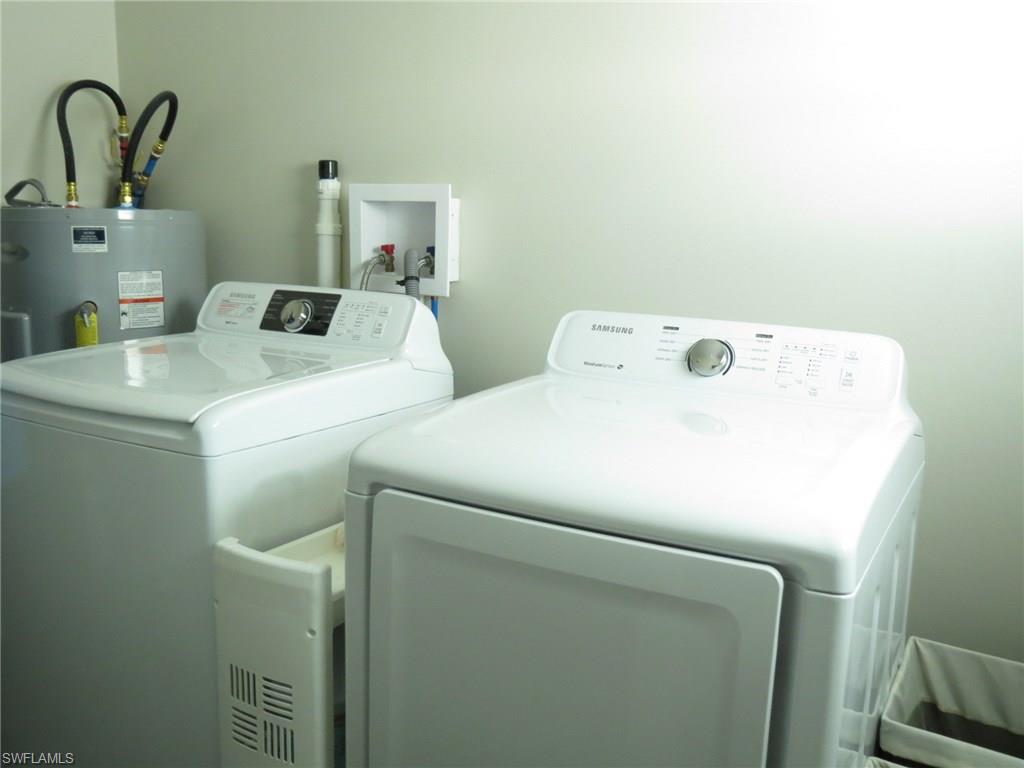 GRANADA LAKES ADULT  RV RESORT - Residential