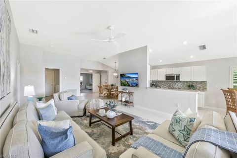 10037 Majestic AVE FORT MYERS FL 33913