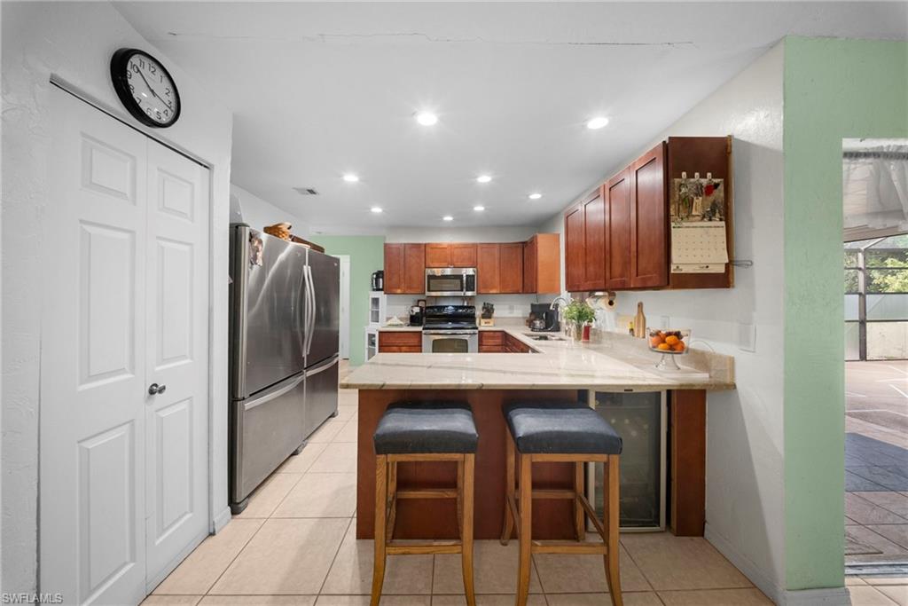 SAN CARLOS PARK - Residential