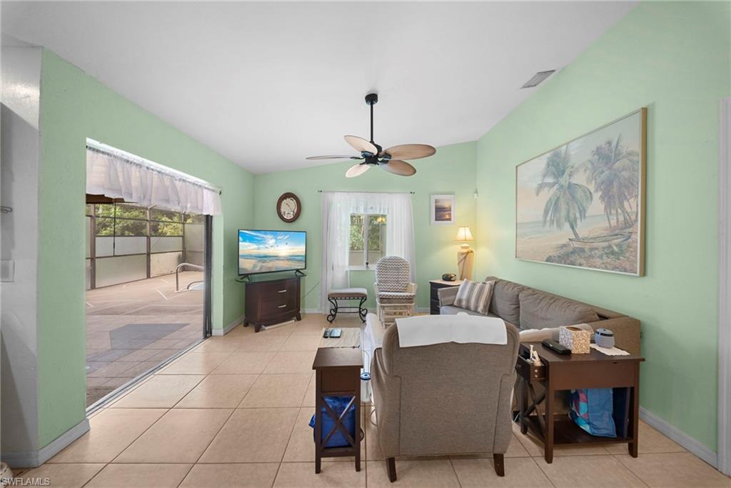 SAN CARLOS PARK - Residential