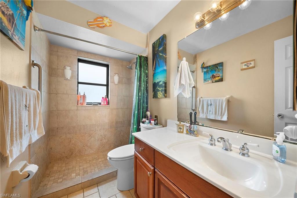 SAN CARLOS PARK - Residential