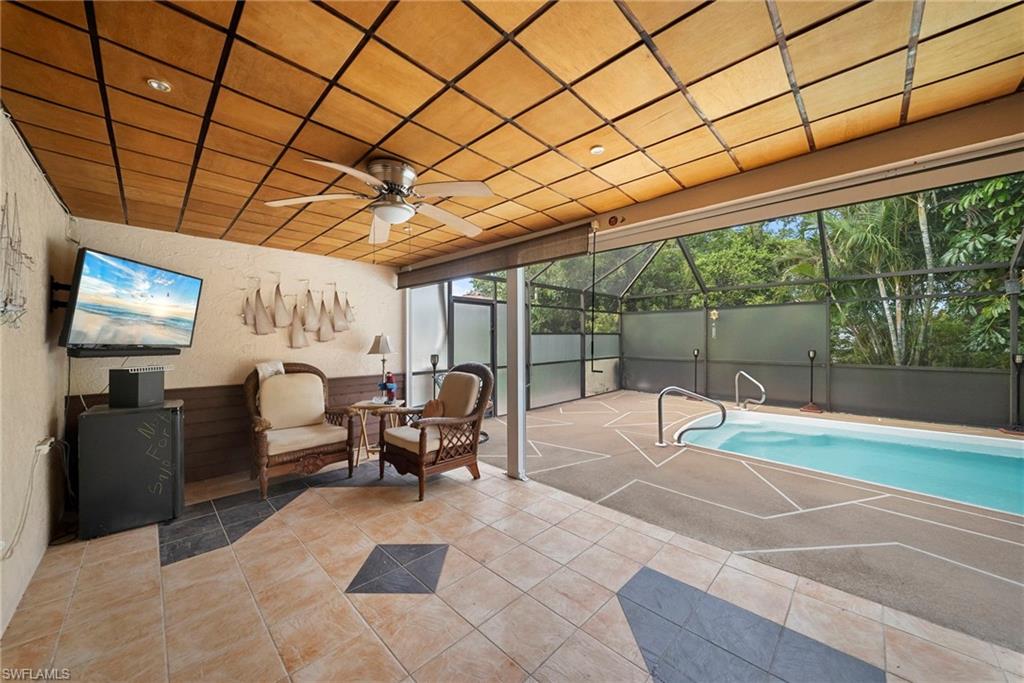 SAN CARLOS PARK - Residential