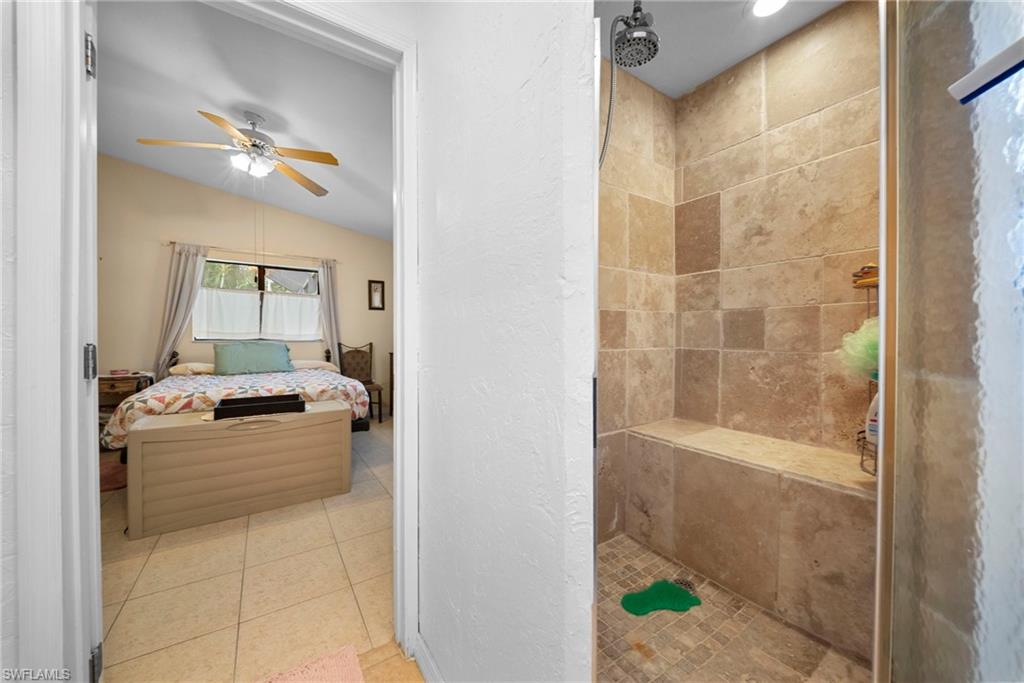 SAN CARLOS PARK - Residential