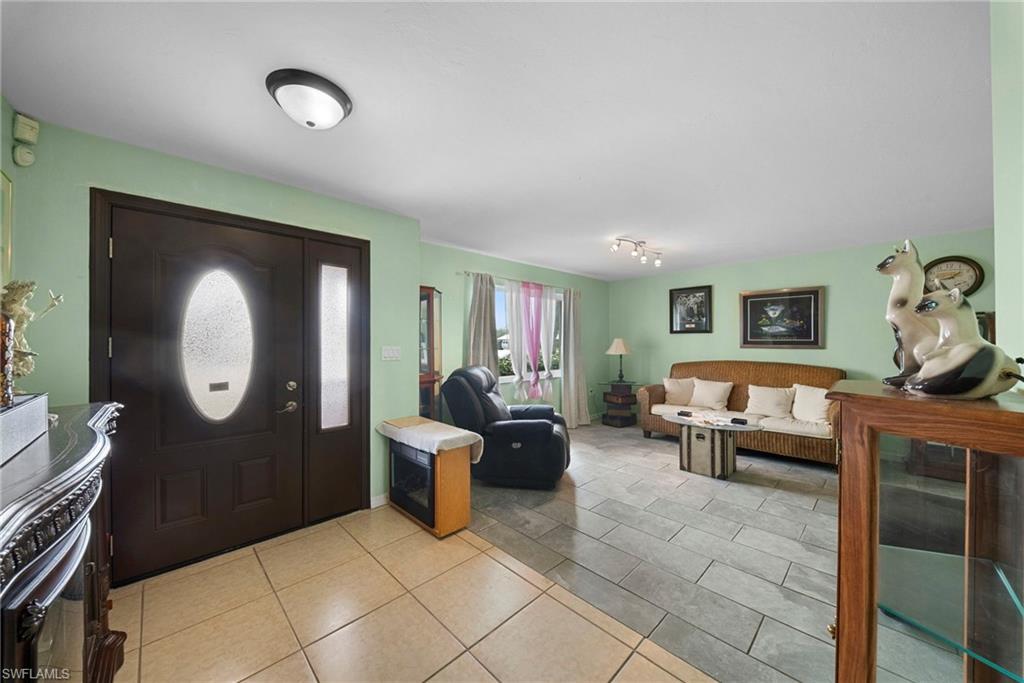 SAN CARLOS PARK - Residential