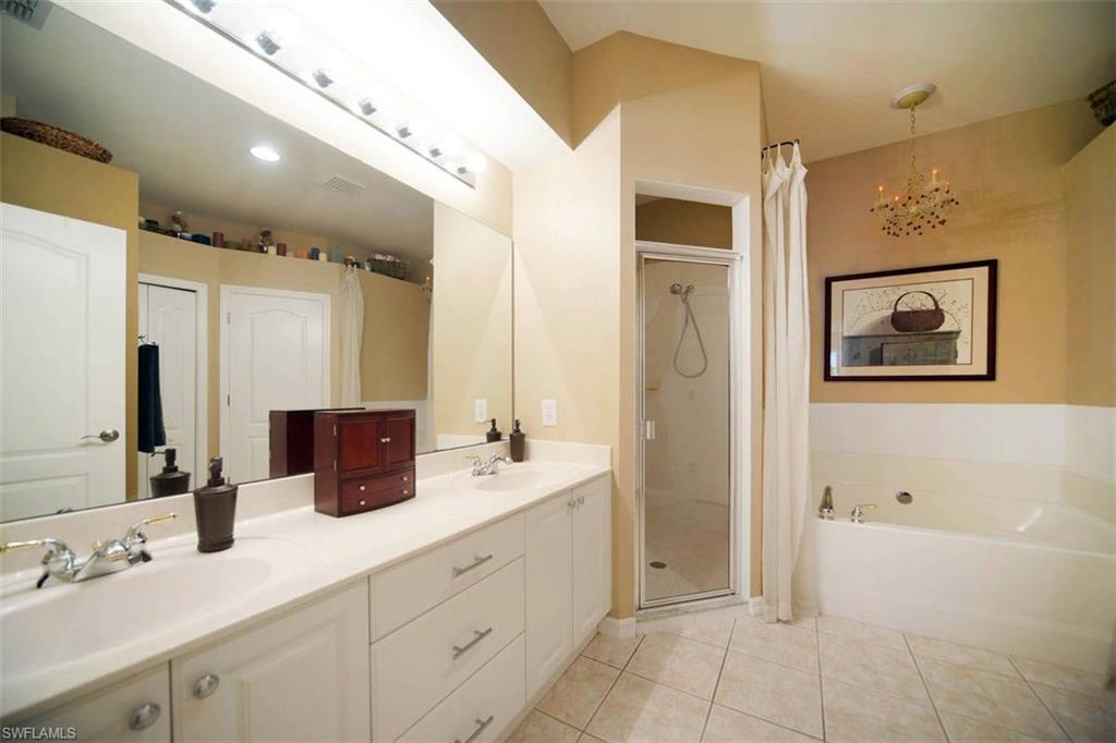 STONEYBROOK - Residential