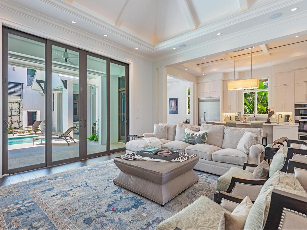 OLDE NAPLES - Residential