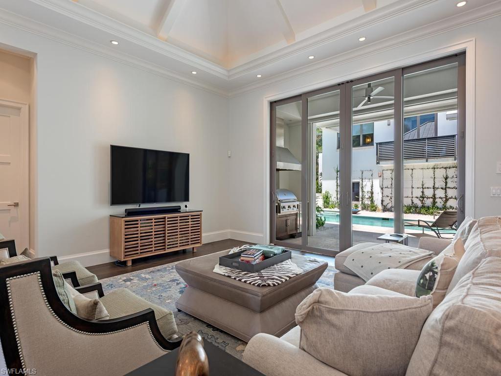 OLDE NAPLES - Residential