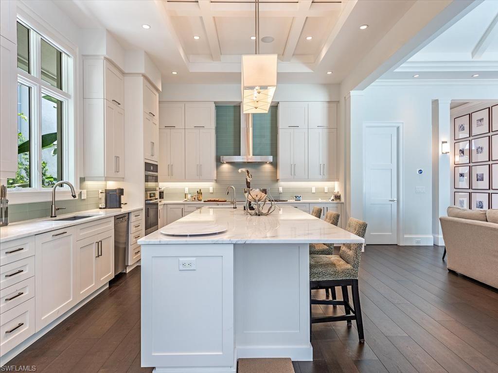 OLDE NAPLES - Residential