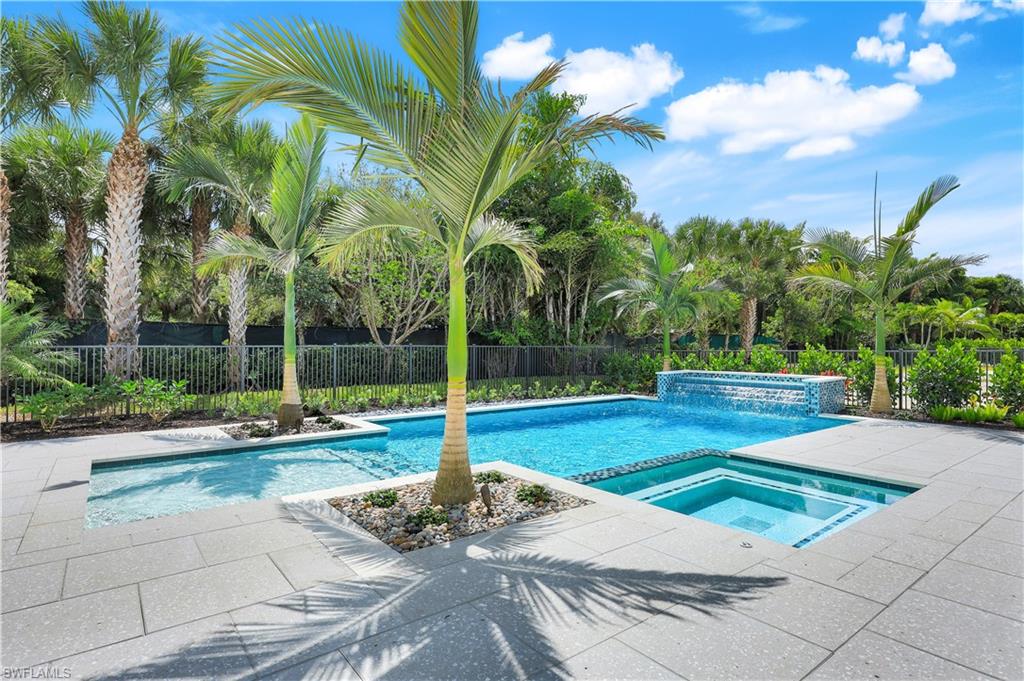 16767 Enclave CIR