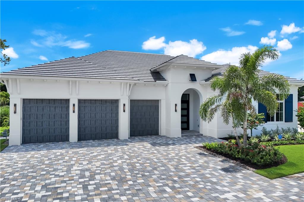 THE ENCLAVE OF DISTINCTION - Residential