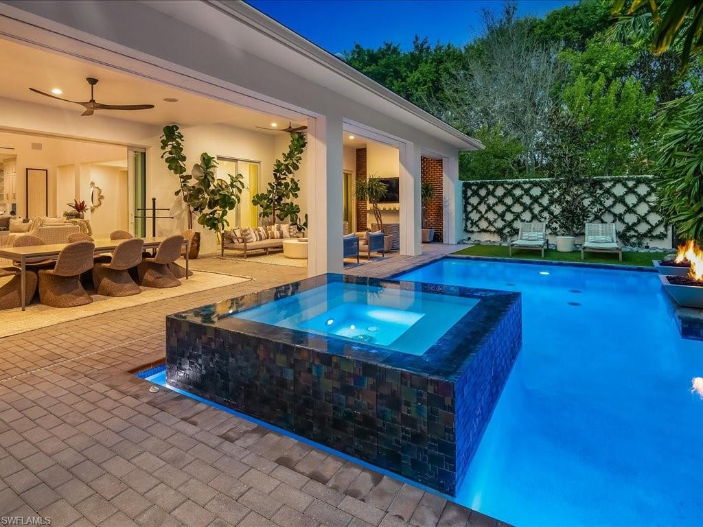 MERCATO - Residential