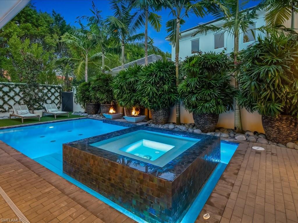 MERCATO - Residential