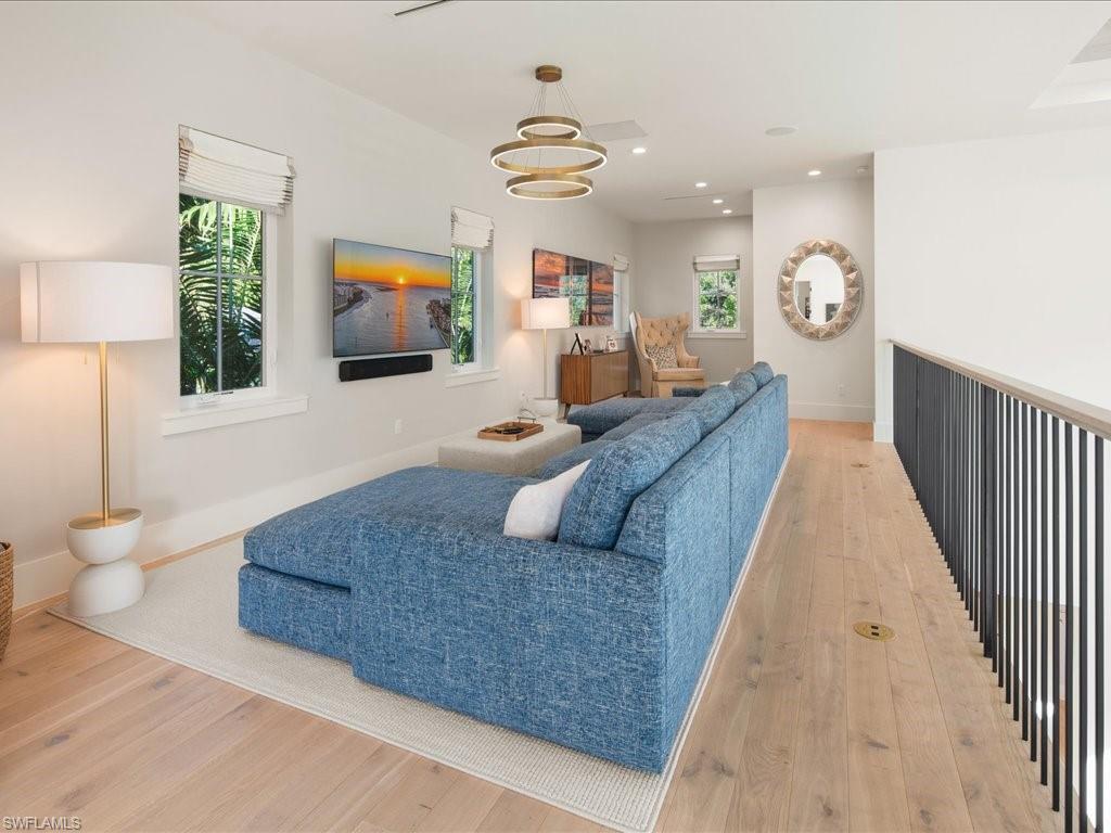 MERCATO - Residential