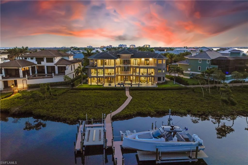 JONATHAN HARBOUR - Residential