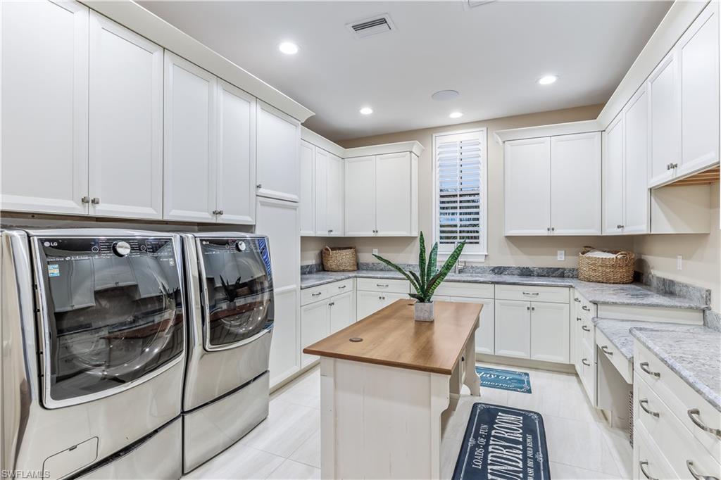 JONATHAN HARBOUR - Residential