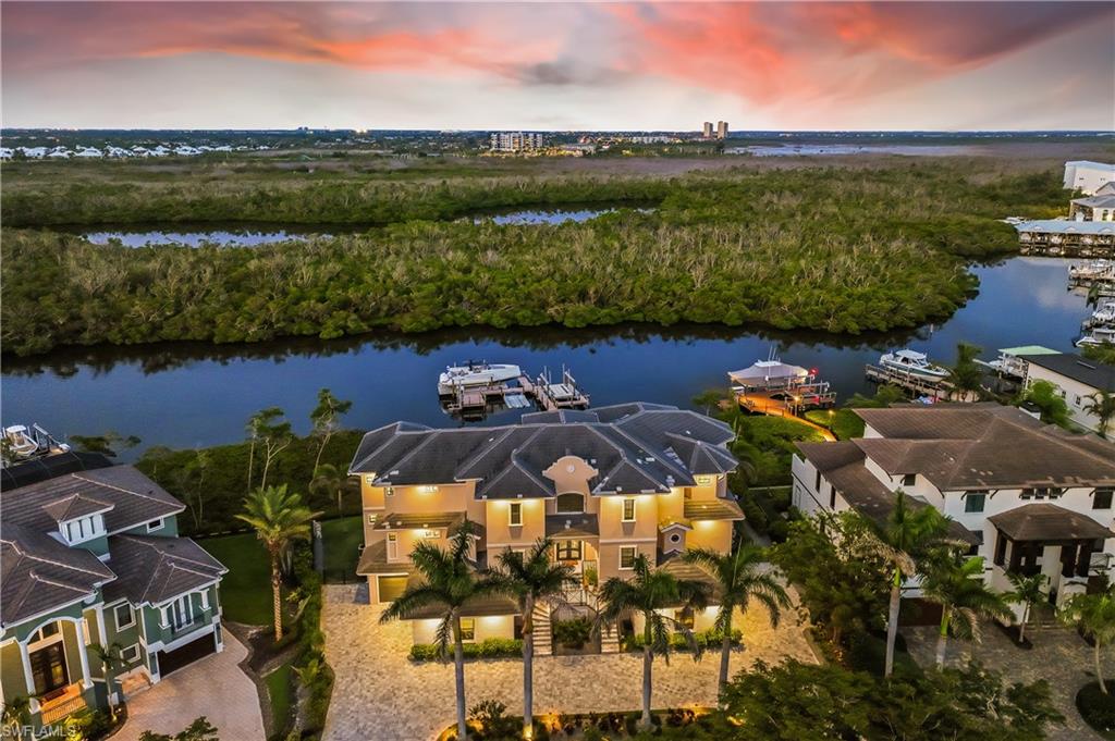 JONATHAN HARBOUR - Residential