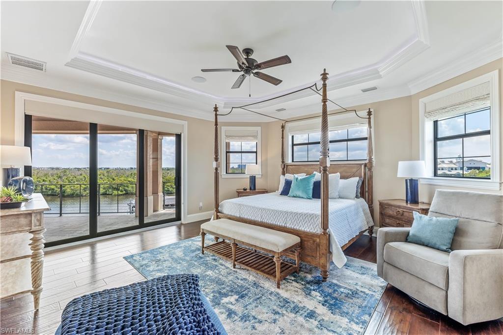 JONATHAN HARBOUR - Residential