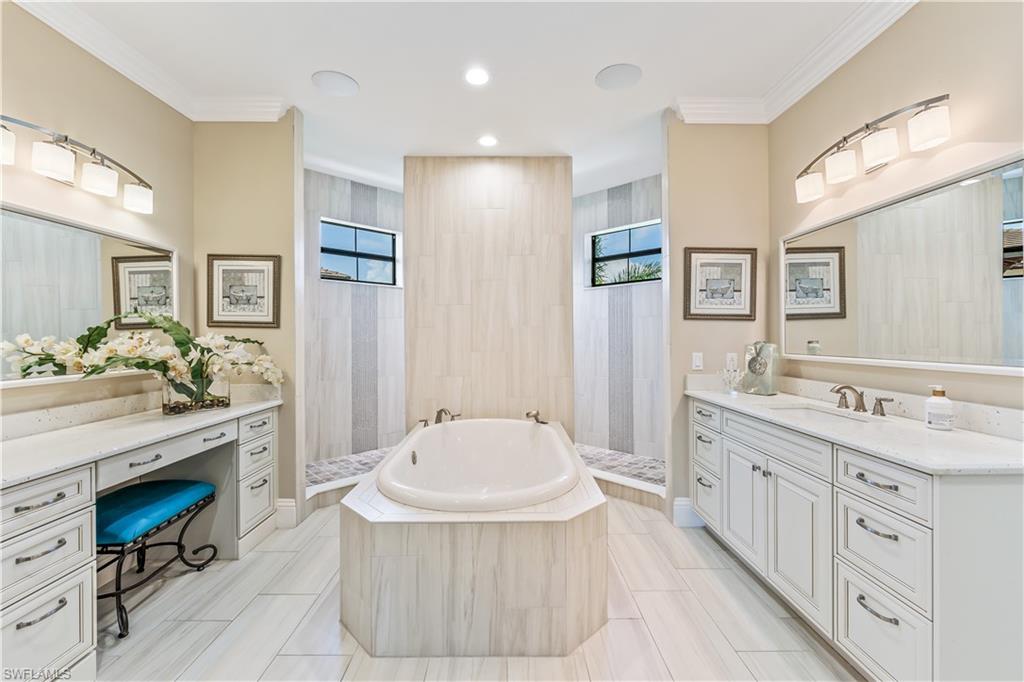 JONATHAN HARBOUR - Residential