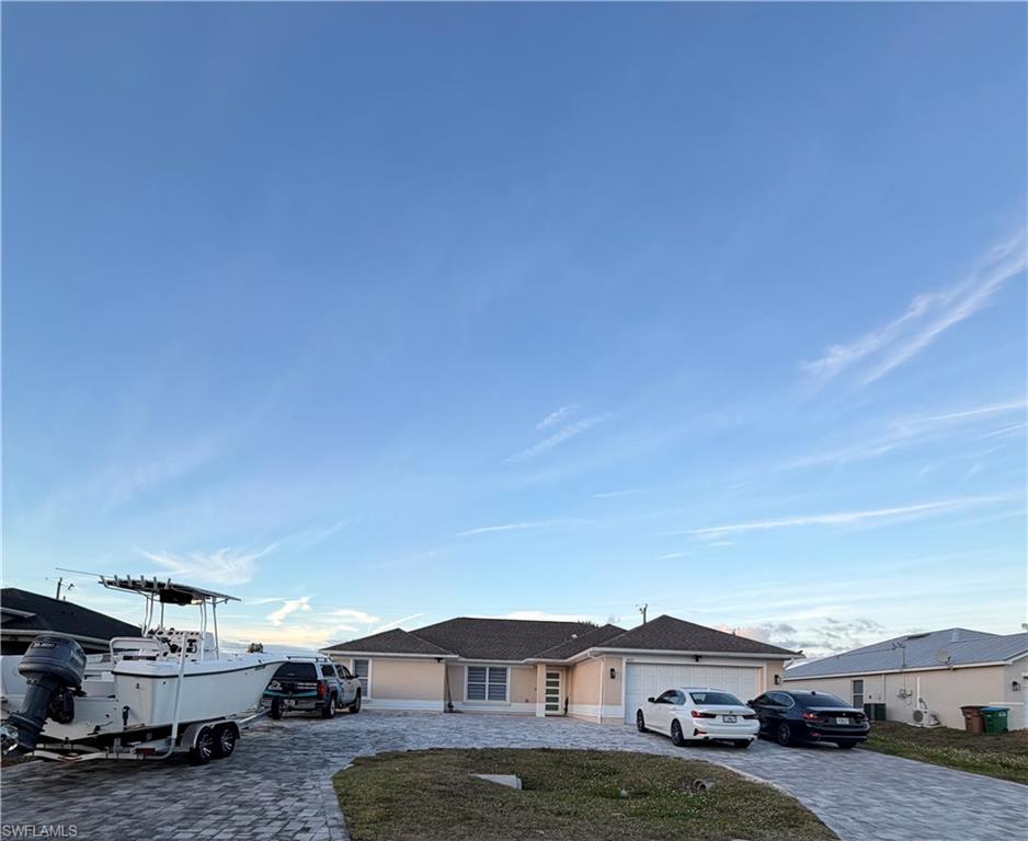 CAPE CORAL - Residential