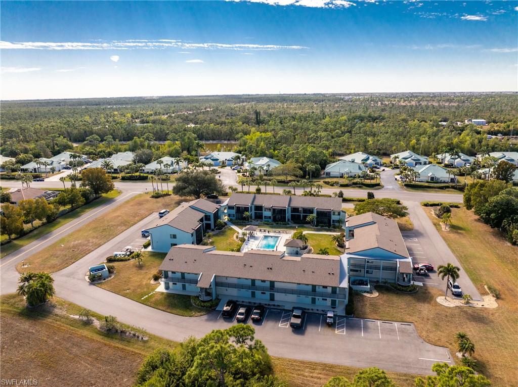 CAPSTAN CLUB CONDO - Residential