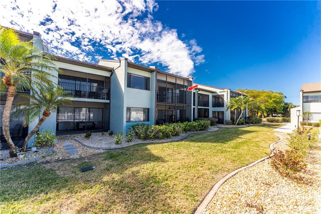 CAPSTAN CLUB CONDO - Residential