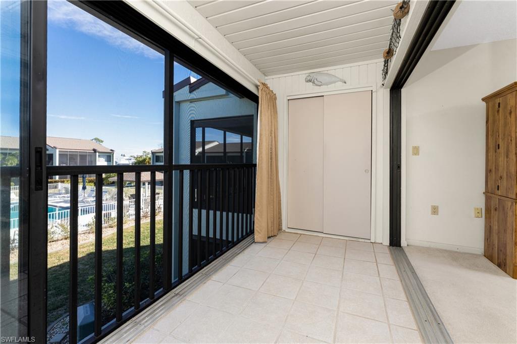 CAPSTAN CLUB CONDO - Residential